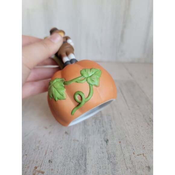 Avon vintage Pilgrim Pumpkin bell Halloween fall home decor - Picture 6 of 8